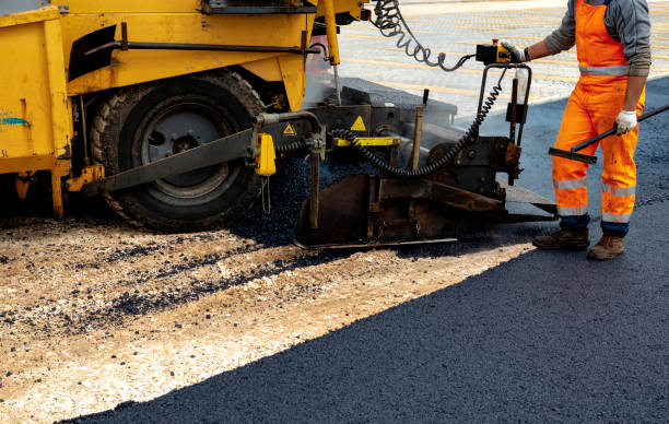 Best Recycled Asphalt Driveway Installation  in Apalachicola, FL